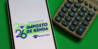 Ficar atento ao status da declara&ccedil;&atilde;o ap&oacute;s o envio pode prevenir erros e pend&ecirc;ncias fiscais Foto: Blossom Stock Studio | Shutterstock / Portal EdiCase