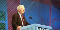 Ted Turner foi um empres&aacute;rio e comunicador norte-americano que transformou a forma como not&iacute;cias e entretenimento eram distribu&iacute;dos pelo mundo &ndash; INTX: The Internet & Television Expo/Wikimedia Commons  Foto: Giro 10