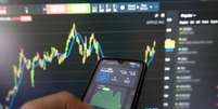 App da Naskar Gest&atilde;o de Ativos Ltda parou de funcionar, deixando clientes com investimentos milion&aacute;rios em desespero  Foto: Getty Images