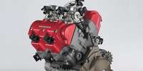 A Honda lan&ccedil;a um motor V3: o primeiro motor V de tr&ecirc;s cilindros da hist&oacute;ria possui um compressor el&eacute;trico e &eacute; refrigerado a &aacute;gua. Foto: Xataka