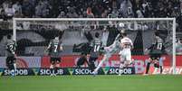 S&atilde;o Paulo enfrenta o Corinthians em Itaquera  Foto: ETTORE CHIEREGUINI / AGIF