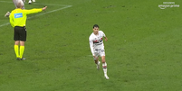 Bobadilla comemora gol de Luciano contra o Corinthians Foto: Reprodu&ccedil;&atilde;o/Prime V&iacute;deo