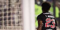 Autor do gol do Vasco na vit&oacute;ria contra o Athletico, Thiago Mendes est&aacute; suspenso - Foto: Matheus Lima / Vasco da Gama / Jogada10