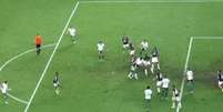 Lance pol&ecirc;mico da anula&ccedil;&atilde;o do gol do Palmeiras contra o Remo Foto: Reprodu&ccedil;&atilde;o