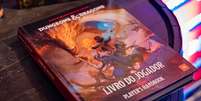 Dungeons &amp; Dragons retorna ao Brasil com a nova edi&ccedil;&atilde;o do Livro do Jogador Foto: Divulga&ccedil;&atilde;o / asmodee