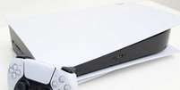 Executivo da Sony sugere que, sem conte&uacute;do, PlayStation &eacute; apenas uma "caixa de pl&aacute;stico"  Foto: Reprodu&ccedil;&atilde;o / Girts Ragelis / iStock