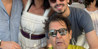 Faust&atilde;o surge em clique raro ao lado da fam&iacute;lia  Foto: Reprodu&ccedil;&atilde;o/Instagram/joaosilva