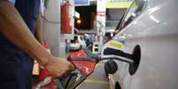O governo federal anunciou nesta quarta-feira, 13, a publicação de uma medida provisória para conter a alta nos preços da gasolina e do diesel.  Foto: Marcello Casal Jr/Agência Brasil / Estadão
