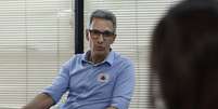 Romeu Zema era o candidato &agrave; reelei&ccedil;&atilde;o ao governo de Minas &agrave; &eacute;poca da doa&ccedil;&atilde;o  Foto: Bloomberg via Getty Images / BBC News Brasil