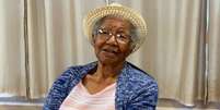 Aos 108 anos, Susan Young Browne impressiona ao continuar dirigindo e praticando exerc&iacute;cios f&iacute;sicos; conhe&ccedil;a sua rotina  Foto: Reprodu&ccedil;&atilde;o/YouTube / Bons Fluidos