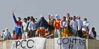 Rebeli&atilde;o em penitenci&aacute;ria paulista durante os 'Crimes de Maio' de 2006  Foto: Estad&atilde;o Conte&uacute;do