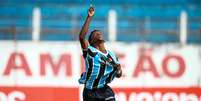 Gabriel Mec em atua&ccedil;&atilde;o pelo Gr&ecirc;mio. Foto: Angelo Pieretti/GFBPA / Esporte News Mundo