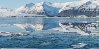 O derretimento envolve fatores como oceanos mais quentes, escurecimento do gelo e mudan&ccedil;as na circula&ccedil;&atilde;o atmosf&eacute;rica &ndash; depositphotos.com / StockWithMe  Foto: Giro 10