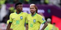 Neymar e Vini Jr em jogo das quartas de final da Copa de 2022  Foto: Getty Images