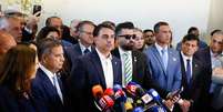 Fl&aacute;vio Bolsonaro ap&oacute;s reuni&atilde;o com parlamentares do PL Foto: Wilton Junior/Estad&atilde;o / Estad&atilde;o