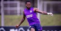 Corinthians sofreu transfer ban por d&iacute;vida na compra do volante Mart&iacute;nez &ndash;  Foto: Rodrigo Coca/Ag&ecirc;ncia Corinthians / Jogada10