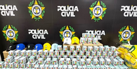 200 mil figurinhas falsificadas foram apreendidas em Nova Igua&ccedil;&uacute;  Foto: Divulga&ccedil;&atilde;o/PCERJ