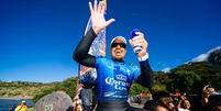 Italo Ferreira &eacute; campe&atilde;o em Raglan Foto: Rambo Estrada/WSL