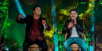 Roger Lemer amplia presença no sertanejo com lançamento do DVD “Acusticado Sertanejo”  Foto: The Music Journal