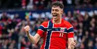Foto: Reprodu&ccedil;&atilde;o/Instagram - Legenda: Noruega n&atilde;o toma conhecimento da Su&eacute;cia e vence amistoso na &uacute;ltima Data Fifa antes da Copa do Mundo / Jogada10