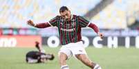 Freytes tem respaldo de Zubeldía na zaga do Fluminense - Foto: Lucas Merçon/FFC / Jogada10