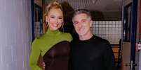 Virginia com seu 'chefe' na Globo, Luciano Huck: parceria na Copa  Foto: Reprodu&ccedil;&atilde;o