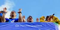 Fl&aacute;vio Bolsonaro e Guilherme Derrite durante a 34&ordf; Marcha para Jesus na cidade de S&atilde;o Paulo  Foto: MARCELLO ZAMBRANA/AGIF - AG&Ecirc;NCIA DE FOTOGRAFIA/ESTAD&Atilde;O CONTE&Uacute;DO