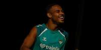 Natan em disputa de bola com Mbapp&eacute; pela La Liga - Foto: Fran Santiago/Getty Images / Jogada10