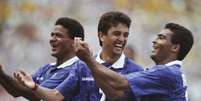 Bebeto pede para Endrick recriar famosa comemora&ccedil;&atilde;o na Copa &ndash;  Foto: Victor Ferreira/EC Vit&oacute;ria / Jogada10