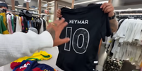 Camisa do Corinthians com nome de Neymar  Foto: Reprodu&ccedil;&atilde;o/Youtube/Cris Guedes