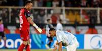 Sem Carlos Vinícius, Braithwaite deve voltar a assumir o ataque gremista na "Sula" - Foto: Lucas Uebel/Grêmio FBPA / Jogada10