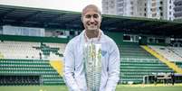 ( Foto: Fabiano Rateke/Ava&iacute; F.C. / Esporte News Mundo