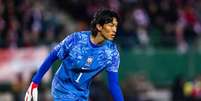 Aos 35 anos, goleiro deve disputar sua &uacute;ltima Copa do Mundo pela sele&ccedil;&atilde;o sul-coreana - Foto: Christian Bruna/Getty Images / Jogada10