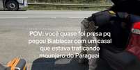 Influencer de viagem Bela Modanez durante busca de canetas emagrecedoras em carro de carona.  Foto: Reprodu&ccedil;&atilde;o/ Instagram/ Bela Modanez