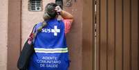 Proposta prev&ecirc; aposentadoria especial para agentes de sa&uacute;de e de combate &agrave;s endemias  Foto: Tiago Queiroz/Estad&atilde;o / Estad&atilde;o