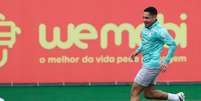 Vitor Roque durante treinamentos do Palmeiras na temporada - Foto: Cesar Greco/Palmeiras / Jogada10