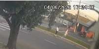 Mulheres que tiravam fotos em ciclofaixa s&atilde;o investigadas ap&oacute;s morte de ciclista  Foto: Reprodu&ccedil;&atilde;o