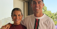 Katia Aveiro e o irm&atilde;o Cristiano Ronaldo  Foto: Reprodu&ccedil;&atilde;o/Instagram