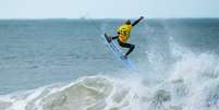 Italo Ferreira em evento da WSL. Foto: Manel Geada/World Surf League / Esporte News Mundo