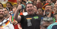 Torcedor alem&atilde;o com camiseta do 7x1  Foto: Reprodu&ccedil;&atilde;o/Caz&eacute;TV