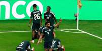 &Aacute;rabes abriram o placar no primeiro tempo e seguraram a press&atilde;o uruguaia no segundo - Foto: Divulga&ccedil;&atilde;o / SAFF / Jogada10