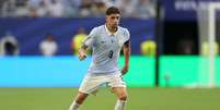 Capit&atilde;o uruguaio teve boa atua&ccedil;&atilde;o na esteia da sele&ccedil;&atilde;o na Copa do Mundo - Foto: Lars Baron/Getty Images / Jogada10