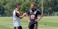 Neymar treinou em campo pela primeira vez  Foto: Reprodu&ccedil;&atilde;o/CBF TV