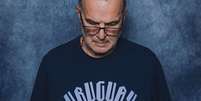 Bielsa em ensaio fotográfico para Copa do Mundo  Foto: Michael Regan - FIFA/FIFA via Getty Images