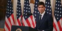 Kevin Warsh comanda a primeira reuni&atilde;o do Fomc  Foto: Roberto Schmidt / Getty Images