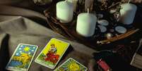 Cada carta do tarot carrega um significado próprio e aponta caminhos para quem busca autoconhecimento Foto: Isaiah Fainberg | Shutterstock / Portal EdiCase