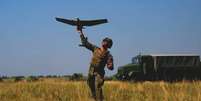 A Ucr&acirc;nia confirmou que uma linha vermelha foi cruzada, alterando as regras. Este &eacute; o primeiro caso documentado de drones aut&ocirc;nomos em Foto: Xataka