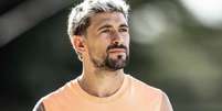 Giorgian de Arrascaeta se recupera para estrear na terceira rodada da Copa diante da Espanha - Foto: Divulga&ccedil;&atilde;o / AUF / Jogada10