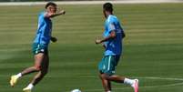 Neymar faz primeiro treino completo com a Sele&ccedil;&atilde;o Brasileira  Foto: Werther Santana/Estad&atilde;o / Estad&atilde;o