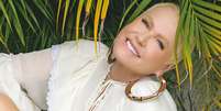 Em entrevista recente, Xuxa detalhou sua vis&atilde;o sobre o envelhecimento e revelou de que forma lida com a press&atilde;o est&eacute;tica  Foto: Reprodu&ccedil;&atilde;o/Instagram/@carasbrasil/@bladmeneghel / Bons Fluidos